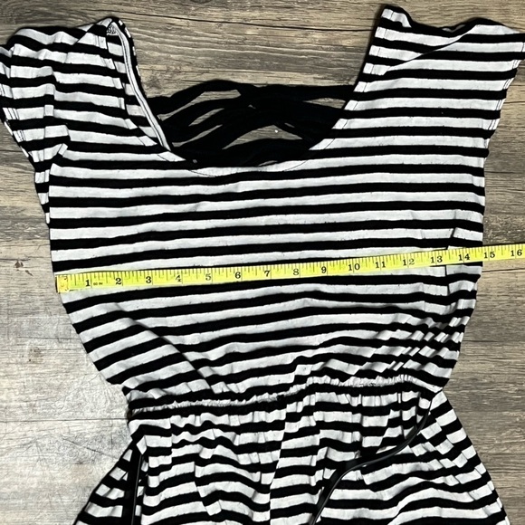 Auw Stripped Dress w/ Belt (jr m) - Picture 6 of 7